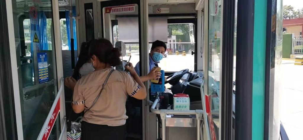 一家十一口打一字两家二十口(一家十一口,一家二十口打一字谜) 一家十一口打一字两家二十口(一家十一口,一家二十口打一字谜)