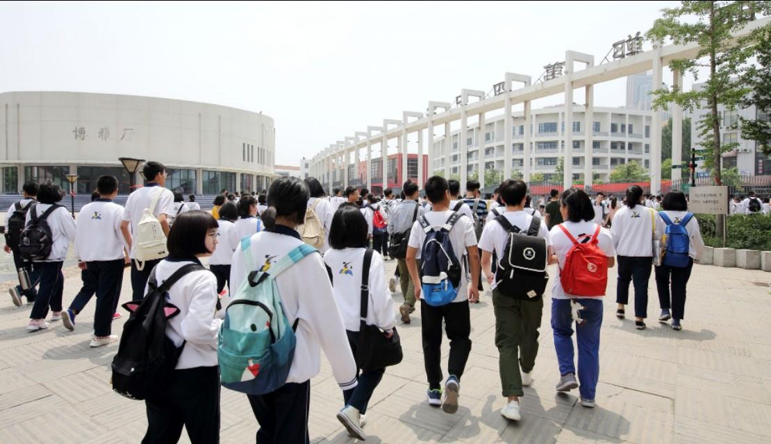上海邯郸路上有哪所大学:上海邯郸路上有什么大学 上海邯郸路上有哪所大学:上海邯郸路上有什么大学