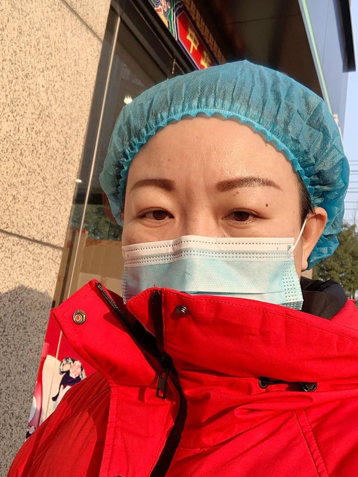 喉咙痒属于新型肺炎嘛/喉咙痒就是新型肺炎吗
