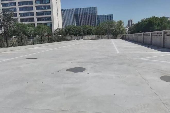 【丰台新增一处高颜值停车角/北京丰台停车场】 【丰台新增一处高颜值停车角/北京丰台停车场】