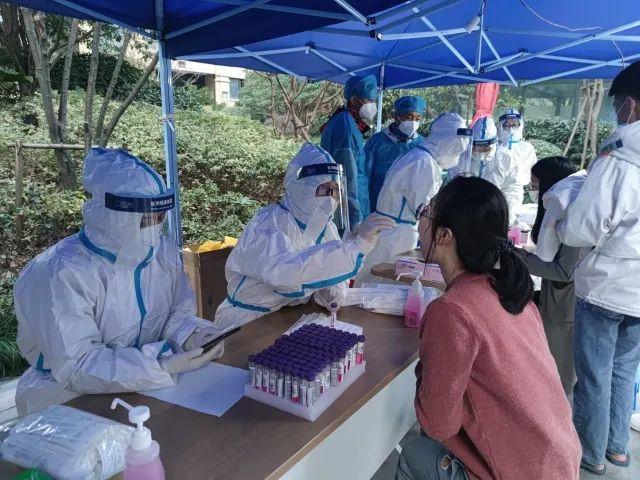 【每个人都要测核酸吗,每个人都要做核算检测吗】