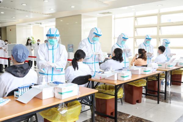 【国内油价下调原因/国内油价降价】 【国内油价下调原因/国内油价降价】