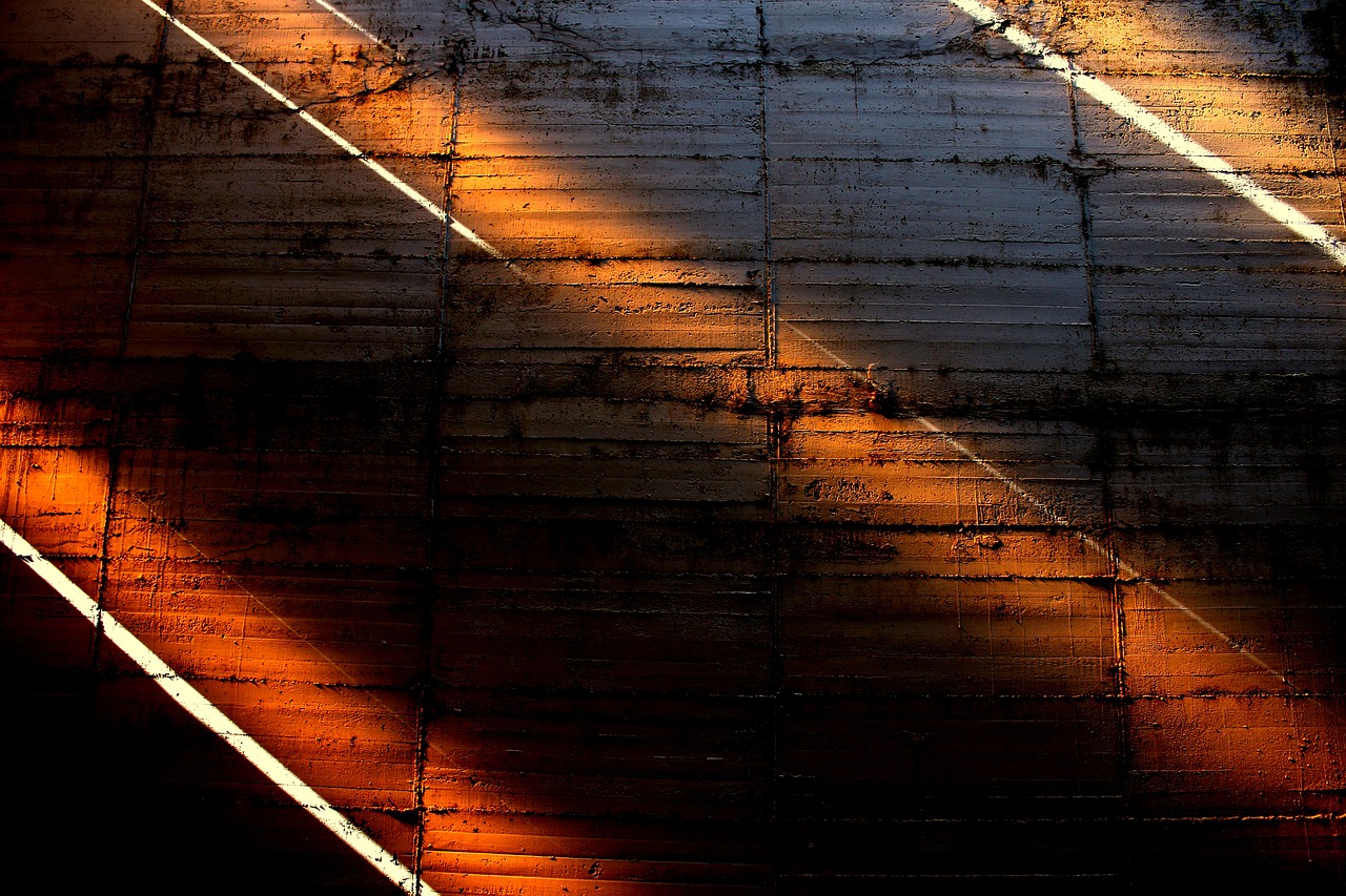 丹东部分区域冒雨拆除隔离墙了吗/丹东隔离政策最新消息 丹东部分区域冒雨拆除隔离墙了吗/丹东隔离政策最新消息