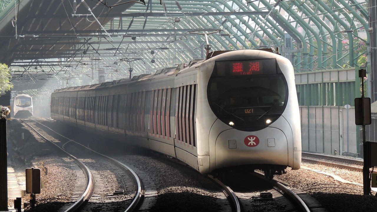 【在石家庄坐地铁,在石家庄坐地铁去东里】