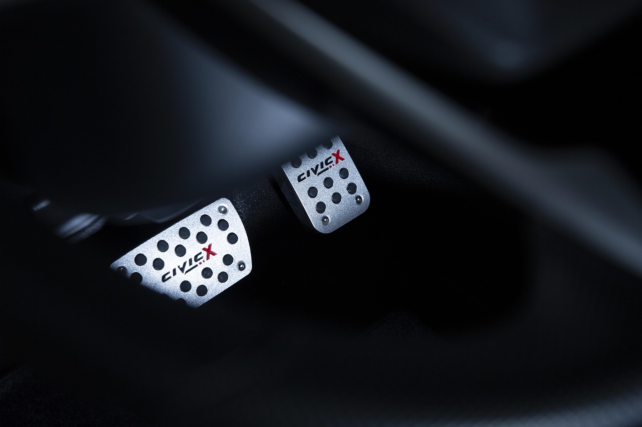 本田飞度汽车钥匙电池怎么换(本田飞度汽车钥匙没电了怎么换电池) 本田飞度汽车钥匙电池怎么换(本田飞度汽车钥匙没电了怎么换电池)