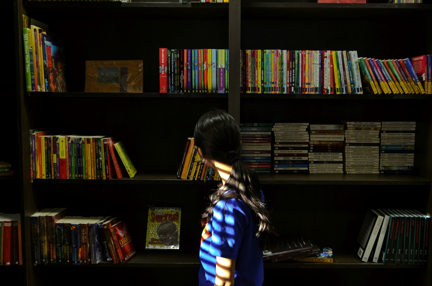 西西弗书店主管级（西西弗书店职位）