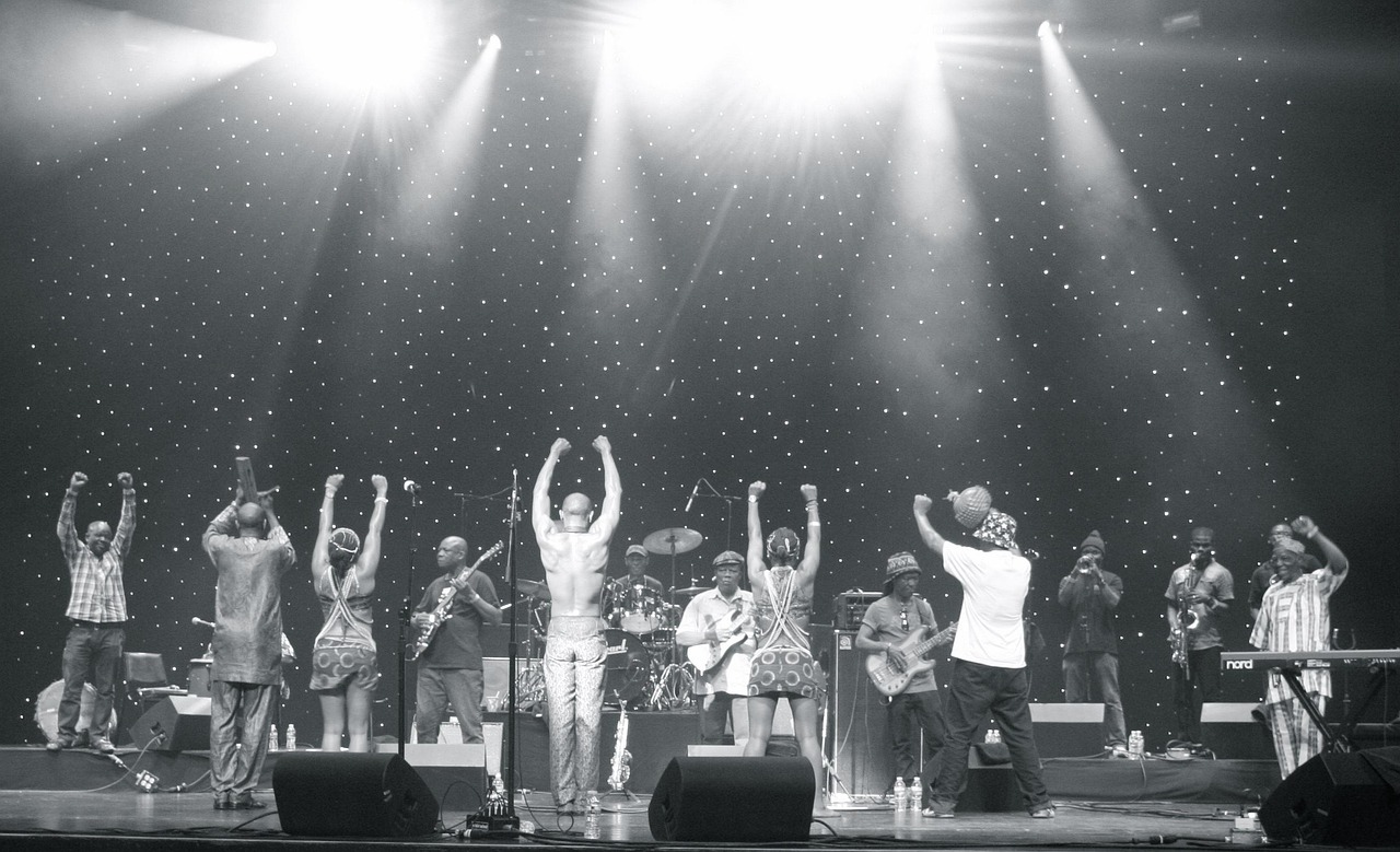 【上海疫情发布会现场直播/上海疫情发布会现场直播在哪看】